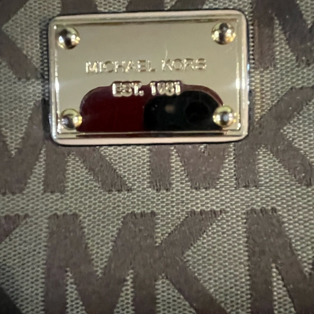 Vintage Michael Kors Monogram Brown Clutch - Picture 9 of 15